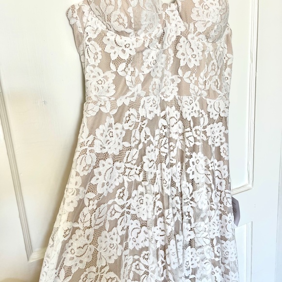 Lulus white lace dress - Picture 3 of 4